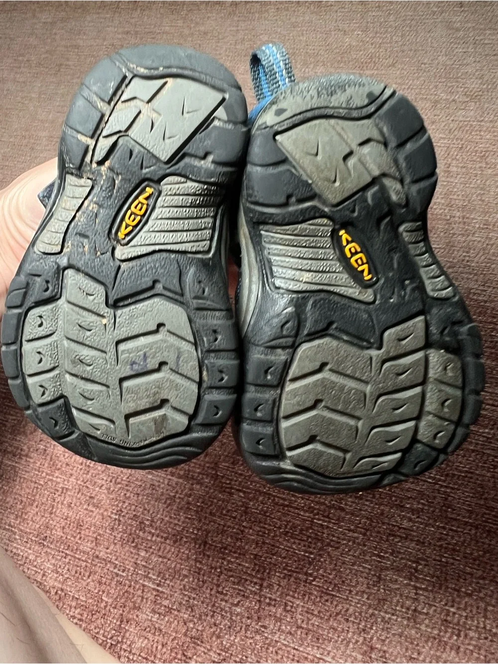 KEEN Infant Toddler Size 4 Blue Closed-Toe Water Sandals Kids Summer Shoes